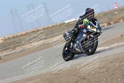 media/Mar-07-2022-Fun Track Dayz (Mon) [[9cc4a7dca7]]/Novice Group/145pm (Grapevine)/
